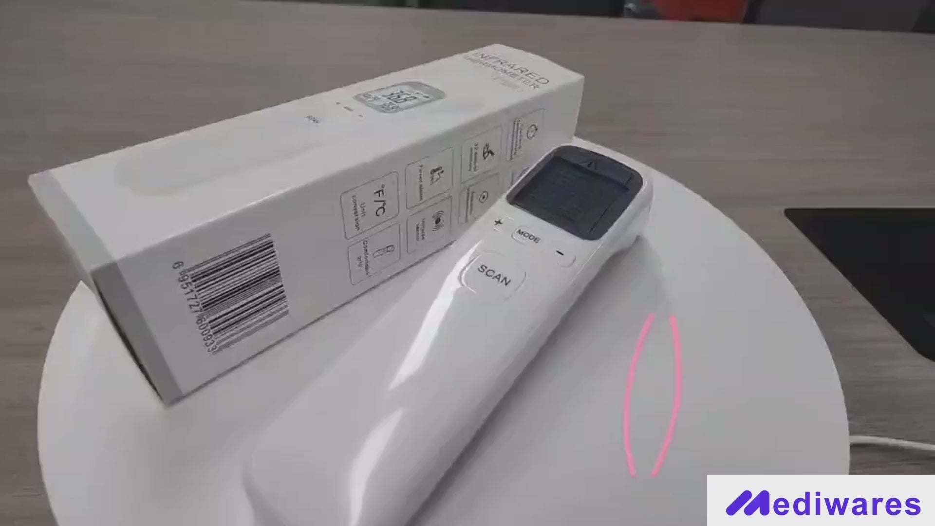 Load video: Mediwares Thermometer - Pro Series